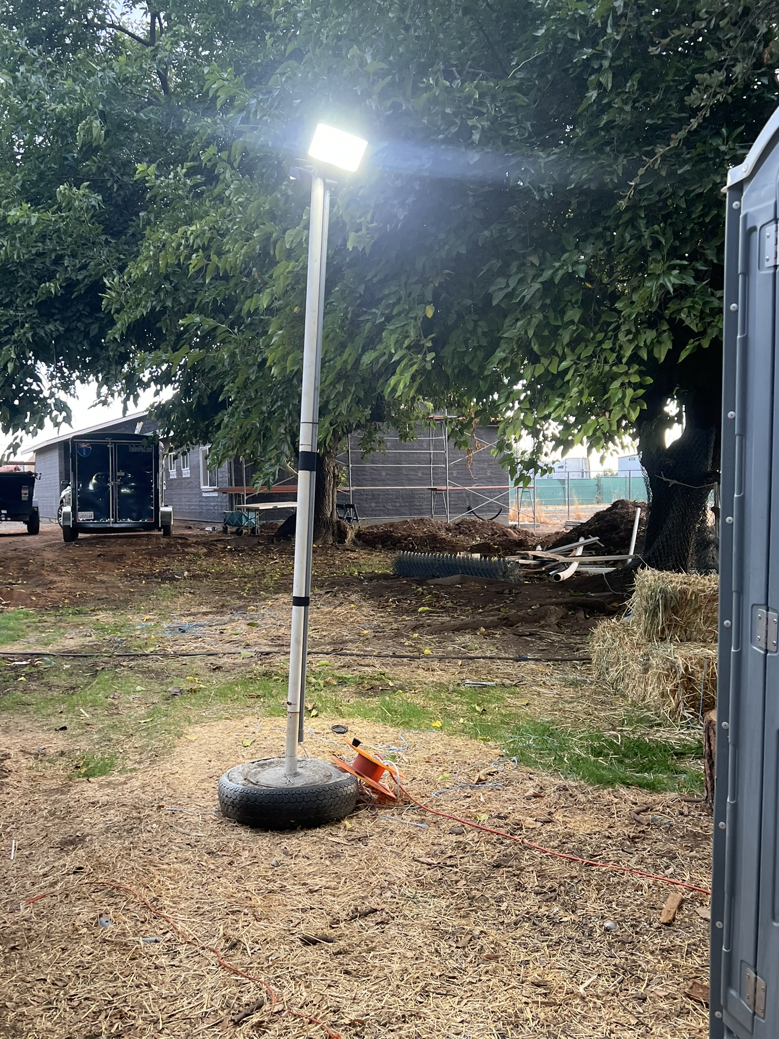 Light tower rental equipment photo